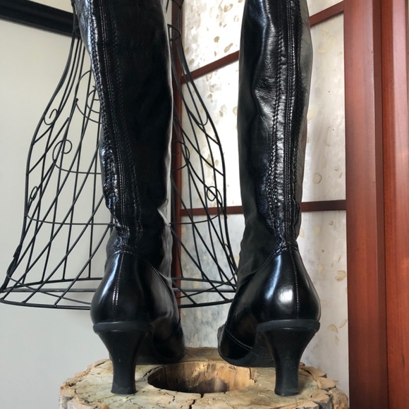 Vintage - Franco Sarto (sz 7) black faux leather square toe boot - Picture 2 of 4